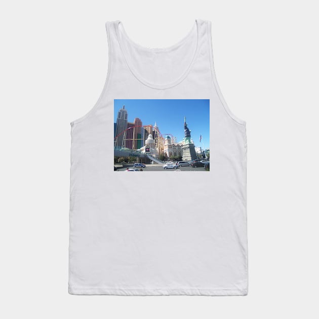 Statue of Liberty Las Vegas Tank Top by BenjiRetroWave